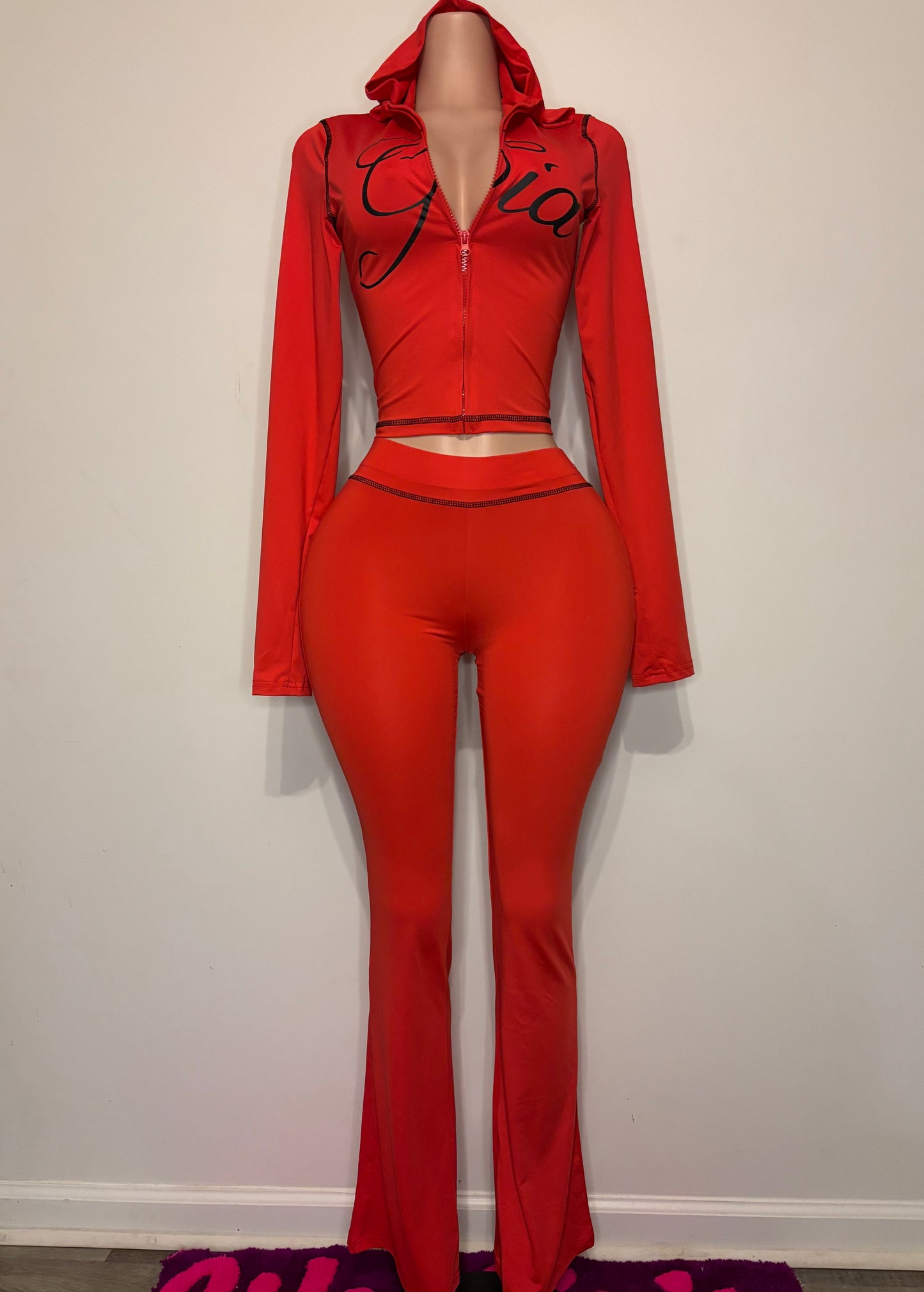 Red GiaJam Set